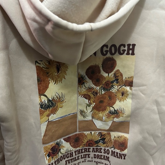 Tan sweatshirt warm on the inside - Picture 1 of 4